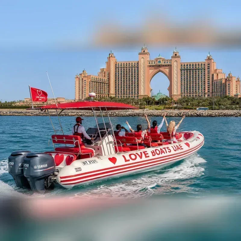 Love Boats Dubai – Croisière en bateaux de l'amour