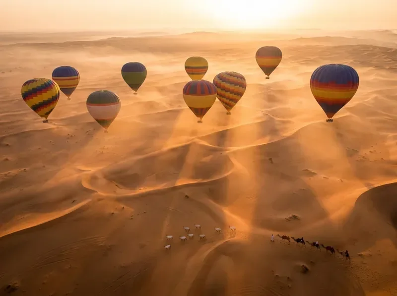 Hot Air Balloon Flight over the Dubai Desert